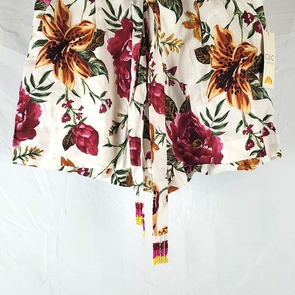 NWT C&C California Floral Linen Shorts - Picture 3 of 10